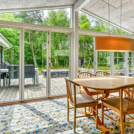 Amazing In With Sauna 펜션 *