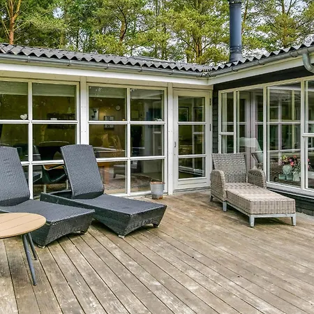 別荘 Nice Home In Blavand With Sauna