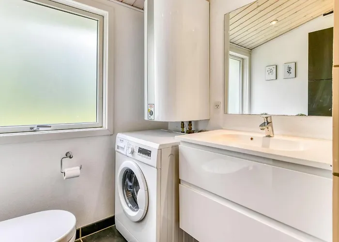 Amazing In With Sauna